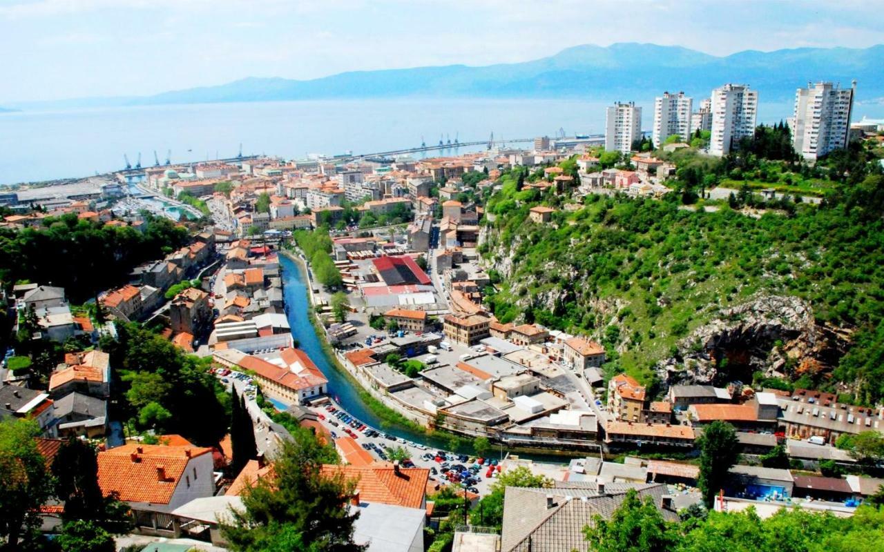 Apartment City Flower Rijeka Buitenkant foto